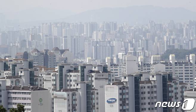 서울 아파트값 이어지는 ‘추세 상승' …거래량도 4000건 육박