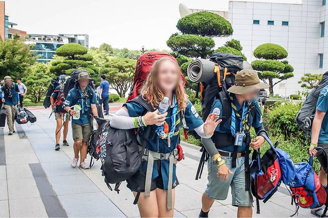 [천안=뉴시스] 남서울대학교에 입소한 스웨덴 스카우트들이 웃고 있다. *재판매 및 DB 금지