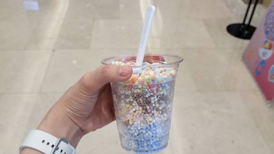 최근 2030 세대 사이에서 인기를 끌고 있는 대용량 구슬 아이스크림. 〈사진=이지현 기자〉