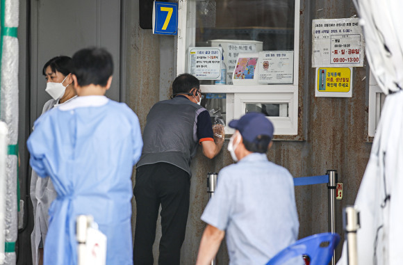 충북의 신종 코로나바이러스 감염증 확진자가 연일 1천명대를 넘어서면서 증가세로 돌아서고 있다. 본 기사와 무관한 이미지. [사진=뉴시스]