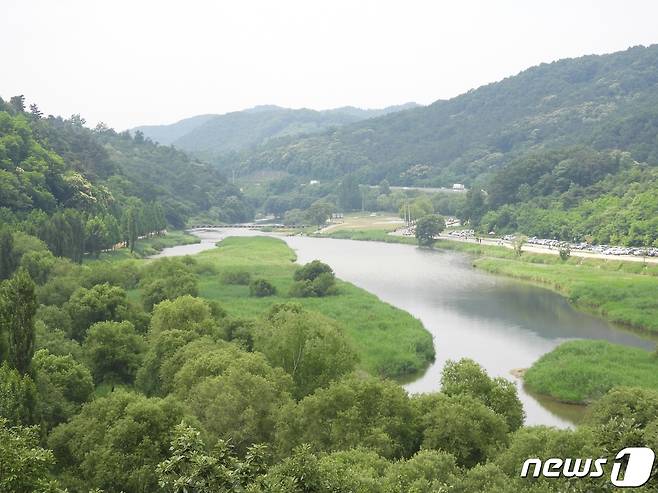 충북 진천 농다리 주변 환경.(진천군 제공)/뉴스1