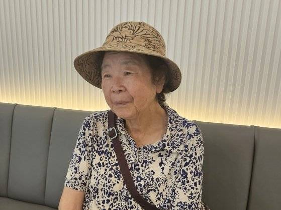 60년간 '통술집'을 운영했던 고수덕(86)씨가 중앙일보와 인터뷰를 하고 있다. 김남준·서지원 기자