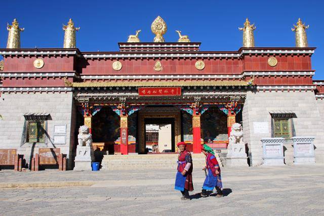 샹그릴라의 티베트 사원 송찬림 정문. ⓒ최종명