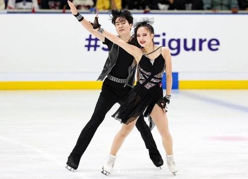 아이스 댄스 김지니(오른쪽)-이나무 조 [ISU 소셜미디어 캡처. 재판매 및 DB 금지]