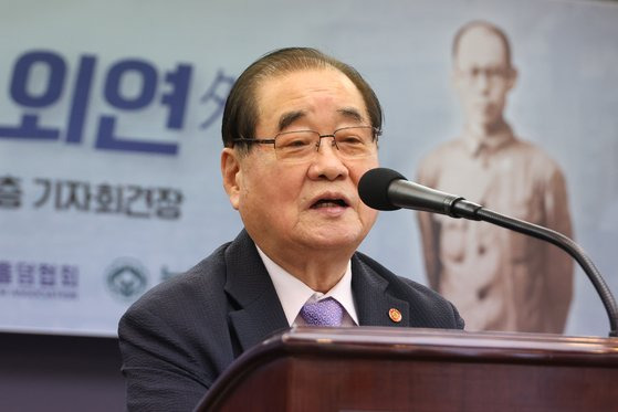 이종찬 광복회장이 지난 17일 오후 서울 중구 프레스센터에서 열린 '2023년 운암 김성숙 학술심포지엄'에서 축사하고 있다. 연합뉴스