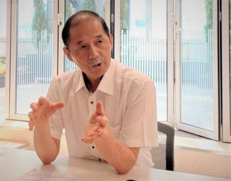 박창후 회장이 루 산우회와 관련한 인터뷰를 하고 있다. 사진=최혜림 인턴기자