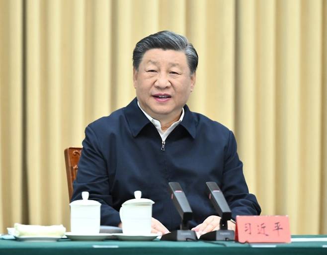 시진핑 국가 주석이 중국 경제 부진을 초래한 리스크 요인이라는 분석이 힘을 얻는 중. 신화통신 뉴시스