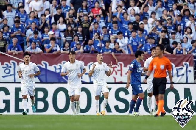 [서울=뉴시스]K리그1 서울 일류첸코. (사진=프로축구연맹 제공)