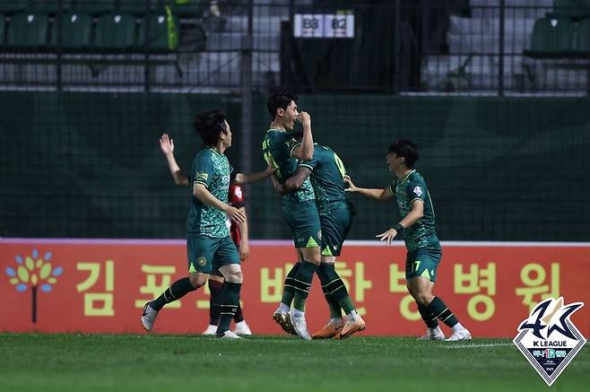 ▲ 지난 26일 부산 아이파크전에서 김종석이 득점을 터트렸다. ⓒ한국프로축구연맹