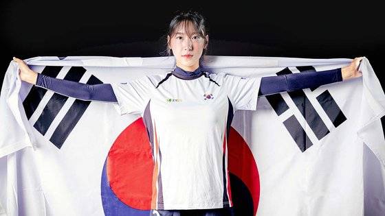 항저우 아시안게임에서 금메달에 도잔하는 카바디 여자 국가대표 우희준. 특전사, 미스코리아 등 화려한 경력을 가졌다. 전민규 기자