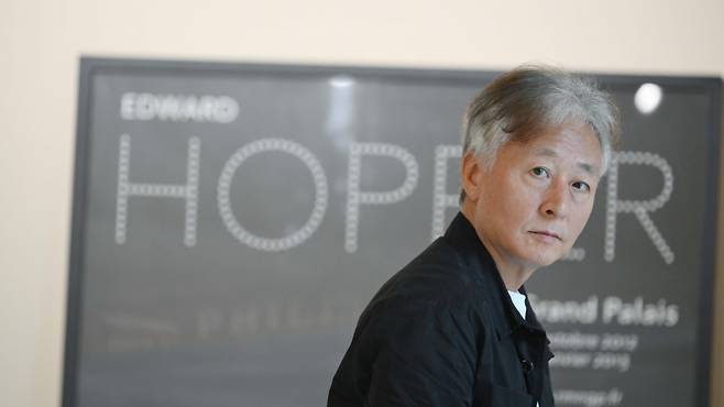 배우 김종수가 지난달 28일 오후 서울 강남구 아티스트컴퍼니에서 헤럴드경제와 인터뷰를 하고 있다. 이상섭 기자