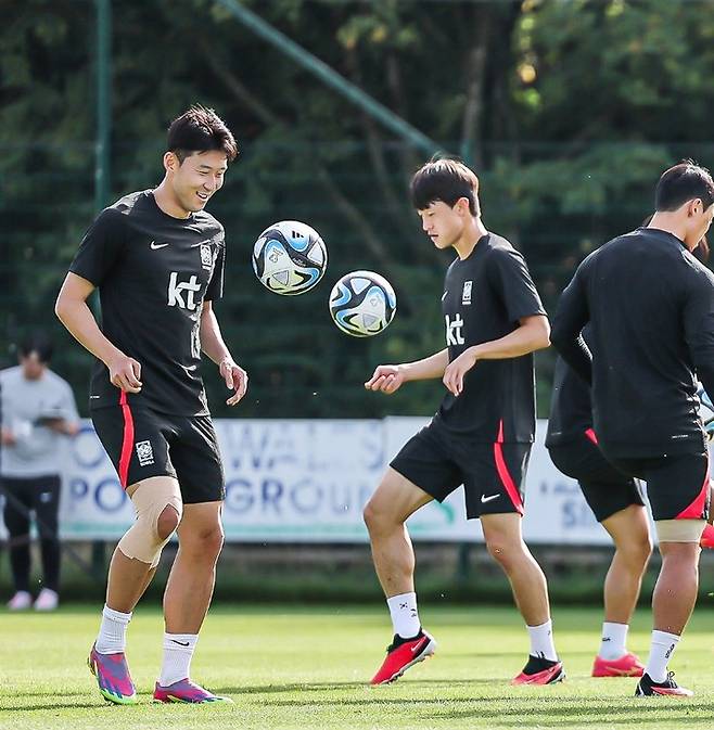 유럽 원정 A매치를 앞두고 훈련 중인 축구대표팀 선수들 사진=대한축구협회(KFA) 공식 SNS