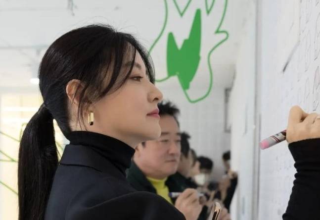 배우 이영애. / 사진=이영애 인스타그램