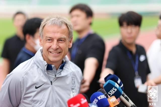 클린스만 감독/대한축구협회