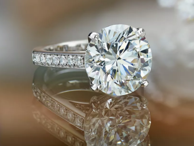 다이아몬드 반지. /사진=드비어스