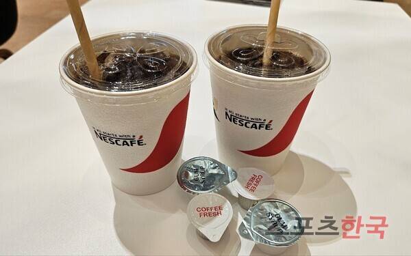 수면 체험에 앞서 커피를 먼저 마셔야한다. ⓒ임현지 기자