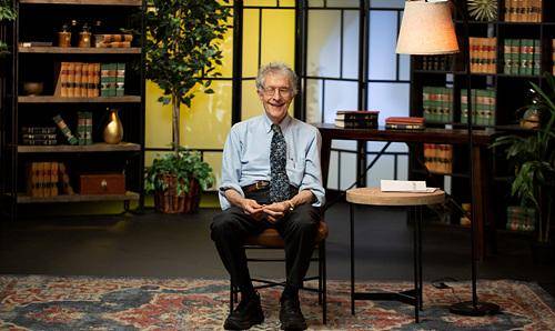 EBS '위대한 수업, 그레이트 마인즈' 시즌3에서 두 번째 연사로 출연한 하버드대 하워드 가드너교수. EBS 제공