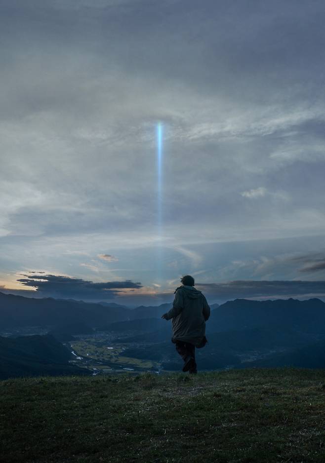 강동원 주연의 '천박사 퇴마 연구소'의 한 장면. 사진제공=CJ ENM