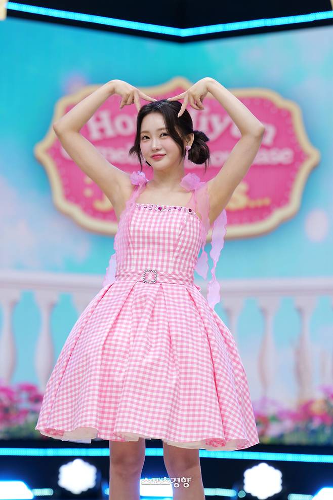 홍지윤. 생각엔터테인먼트 제공