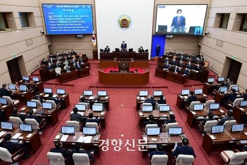 한 지방자치단체 의회. 경향산민 자료사진