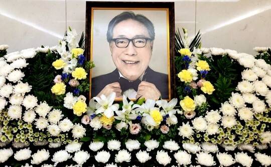 고 변희봉의 발인식이 19일 엄수됐다. 사진제공=사진공동취재단