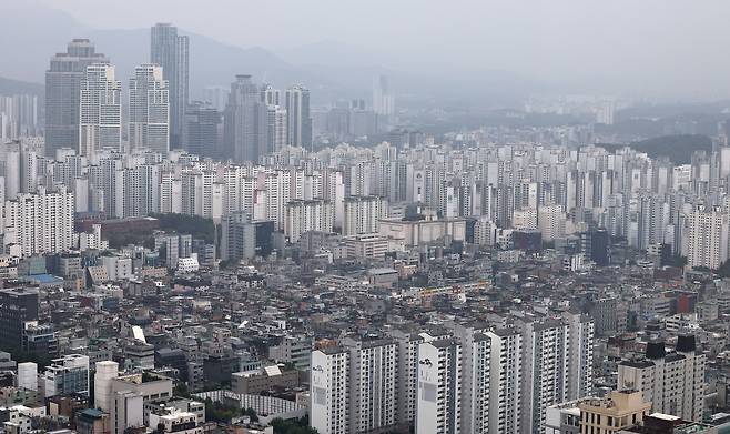 서울 강남구의 아파트 단지. 사진은 기사와 직접적인 관련이 없음. /뉴스1