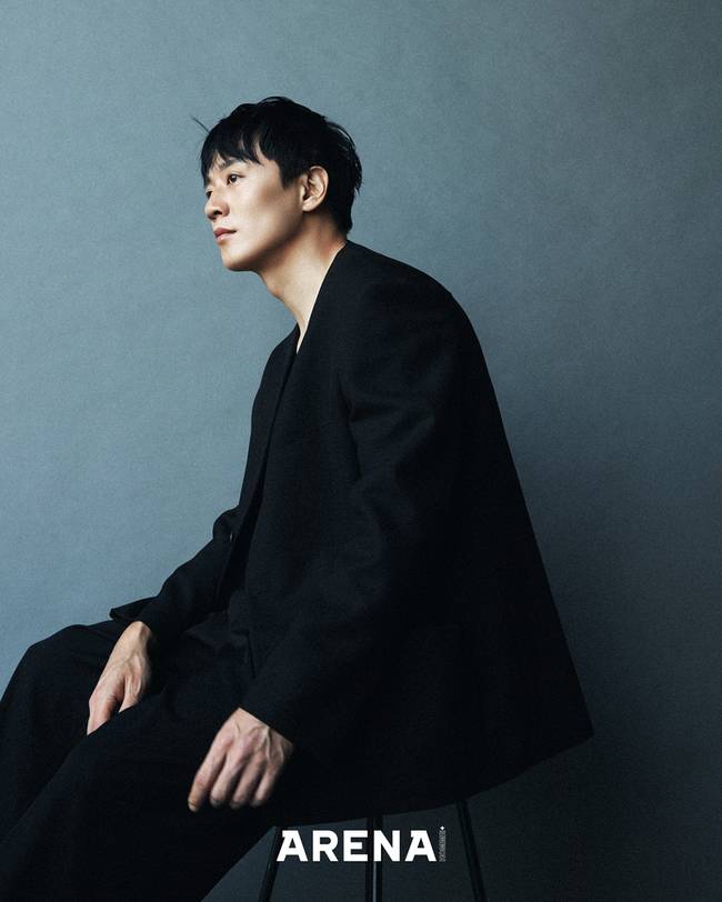 아레나 옴므 플러스