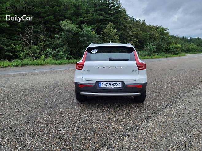 볼보 XC40