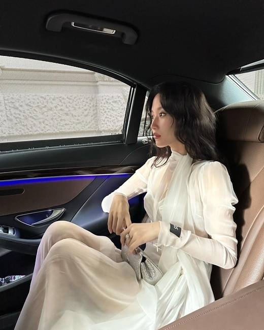 문가영이 공개한 이탈리아에서의 근황 사진 / 배우 문가영