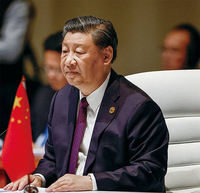 시진핑 중국 국가주석이 8월 23일 열린 브릭스(BRICS) 정상회의에 참석하고 있다. 사진 로이터연합