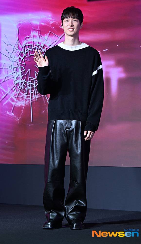 이충현, 가죽바지로 세련된 ‘패피’본능