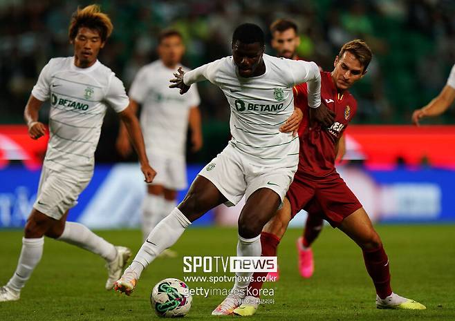 ▲ 아스널의 시야에 든 스포르팅의 우스망 디오망데.