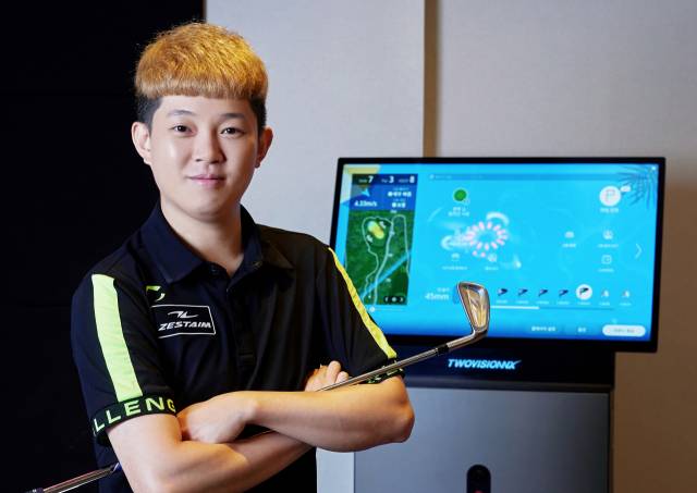스크린골프 '아마 황제'로 불리는 한백. 사진 제공=골프존