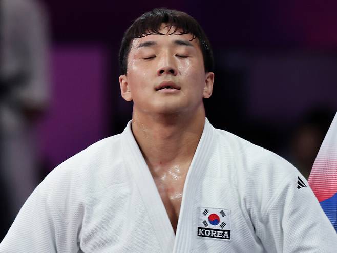 ▲ 25일 유도 은메달을 획득한 남자 81kg급 이준환 ⓒ연합뉴스