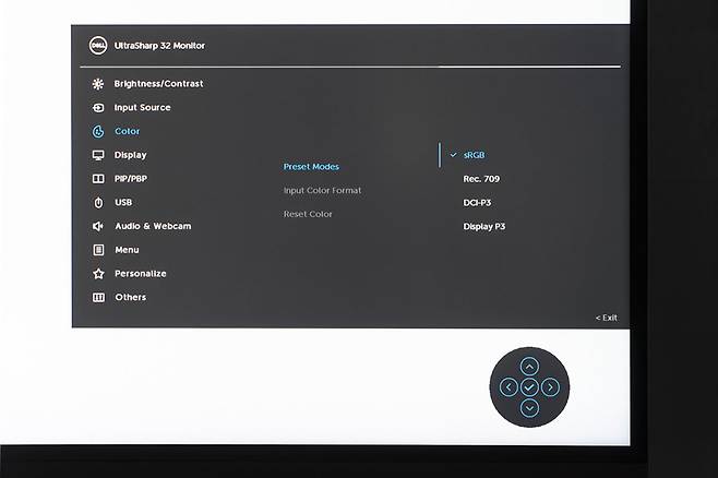 델 울트라샤프 U3224KB의 OSD 메뉴, 색재현력은 sRGB, Rec. 709, DCI-P3, Display P3를 설정할 수 있다 / 출처=IT동아