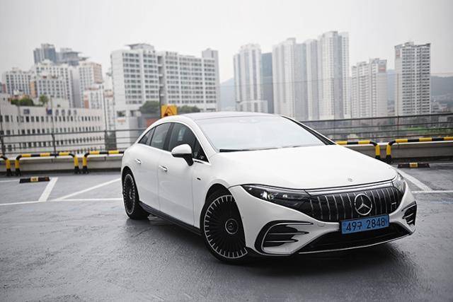 메르세데스-AMG EQS 53 4MATIC+