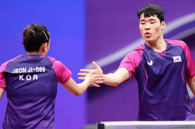 전지희와 장우진 [대한탁구협회 제공. 재판매 및 DB 금지]