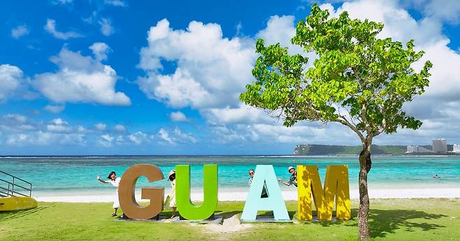 괌 이파오비치 시티사인보드 조형물