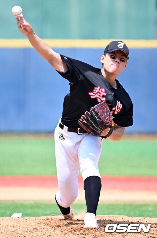 [OSEN=민경훈 기자] 장충고 김윤하. 2023.07.19 / rumi@osen.co.kr