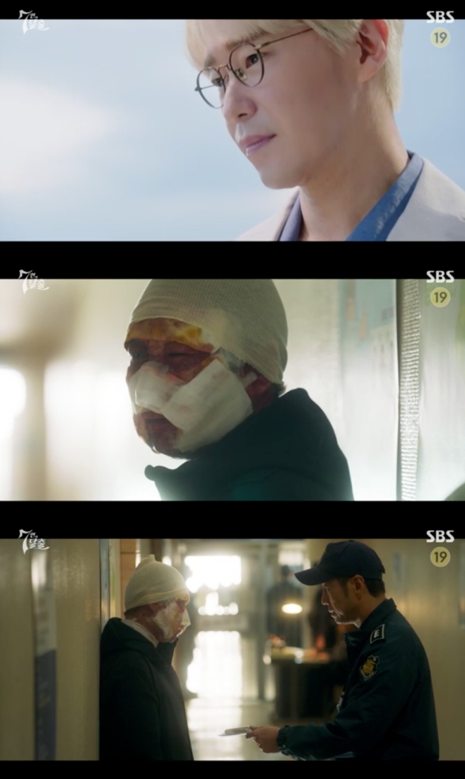  ⁇  7 Escape ⁇ Um Ki-joon first appeared.Benjamin W. Lee (Min Young-ki) was sentenced to death for the murder of Bang Dam-mi (Jeong Ra-el) and Lee Deok-hwa (Lee Deok-hwa) in the 5th episode of SBS Geumto drama Seven Esapce (playwright Kim Soon-ok and director Ju Dong-min) broadcasted on the 29th night.However, the Great Reversal unfolded. Iron Man, who thought he was dead, was alive. Iron Man helped Benjamin W. Lee escape by injecting a strong depository (Yoon Tae Young) to revenge Benjamin W. Lees bag dame.Benjamin W. Lee, who underwent plastic surgery to treat burns, became a completely different person. Benjamin W. Lee succeeded as chairperson of Mobile Messenger Kitaka after washing his identity with Matthew Macfadyen Lee (Um Ki-joon).Five years later, the depository met with Iron Man ahead of his release. Iron Man asked Benjamin W. Lee to say thank you for raising my granddaughter and forgive the old man who knows nothing but money.The river depository called Matthew Macfadyen Lee and informed him that Matthew Macfadyen Lee was ready to become a monster.The Seven Essays