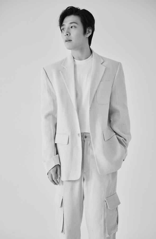 강하늘/티에이치컴퍼니 제공