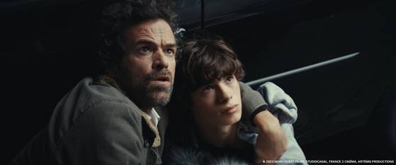 호송 중 탈출한 엄마를 찾아 나선 에밀의 선택은? 올해 칸영화제 주목할 만한 시선에서 공개된 영화 '애니멀 킹덤'. 사진 부산국제영화제