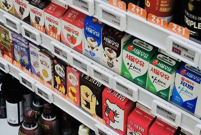 지난 9월 서울 시내 편의점에서 판매 중인 서울우유 제품 모습. 연합뉴스