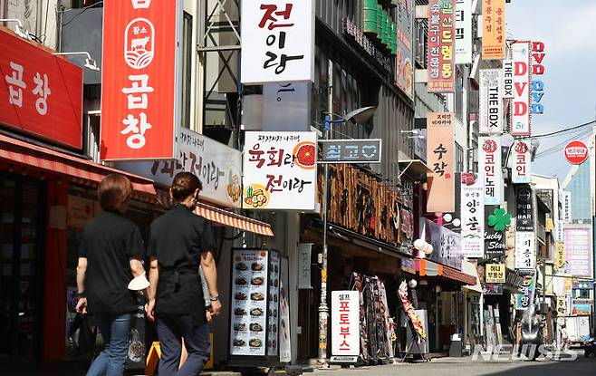 [서울=뉴시스] 황준선 기자 = 서울 종로구 종각 젊음의 거리의 모습. 2023.08.03. hwang@newsis.com