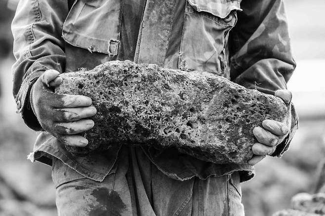 돌챙이의 작업 모습 [조환진 작가 제공, 재판매 및 DB 금지]