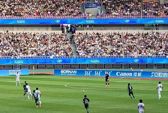 1일 열린 우즈베키스탄과 사우디아라비아의 경기 모습 [촬영 최송아]