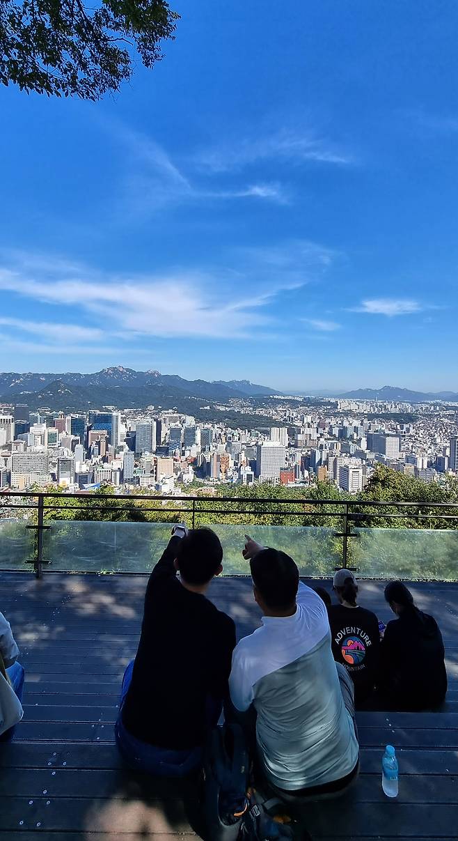 2일 서울 남산에서 바라 본 서울 시내 풍경. 연합뉴스