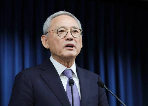 유인촌 문화체육관광부 장관 후보자가 지난달 13일 서울 용산 대통령실 청사에서 소감을 밝히고 있다. 뉴시스