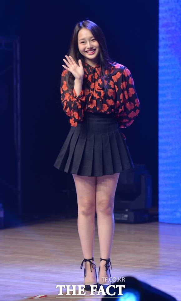 2017년 SBS 'K팝스타6'에서 많은 사랑을 받았던 크리샤 츄가 뉴웨이컴퍼니와 전속 계약을 체결했다. /더팩트 DB