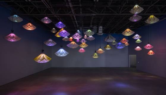A media art exhibition titled “LUX: Poetic Resolution” held at the Museum Exhibition Hall 2 of the Dongdaemun Design Plaza (DDP) [SEOUL DESIGN FOUNDATION]